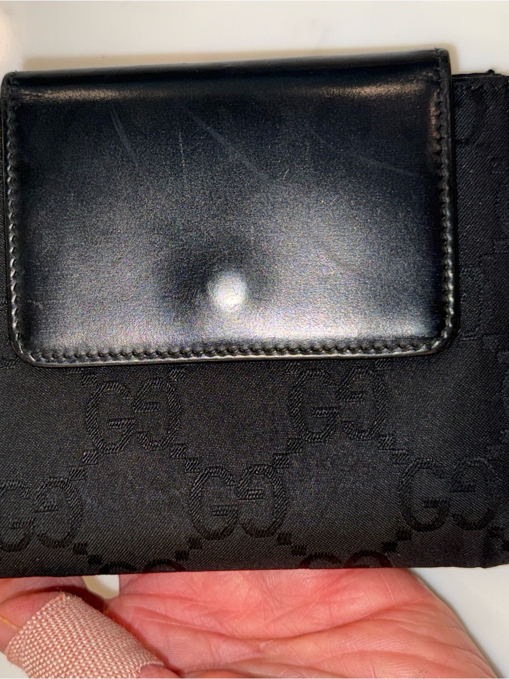 Gucci Men’s Wallet Crossbody with Embossed GG Jacquard